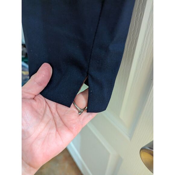 Tummy Slimming Navy Blue Capri Pants – 18W – Comfort Fit – NWT (Alfred Dunner) - Picture 5 of 7